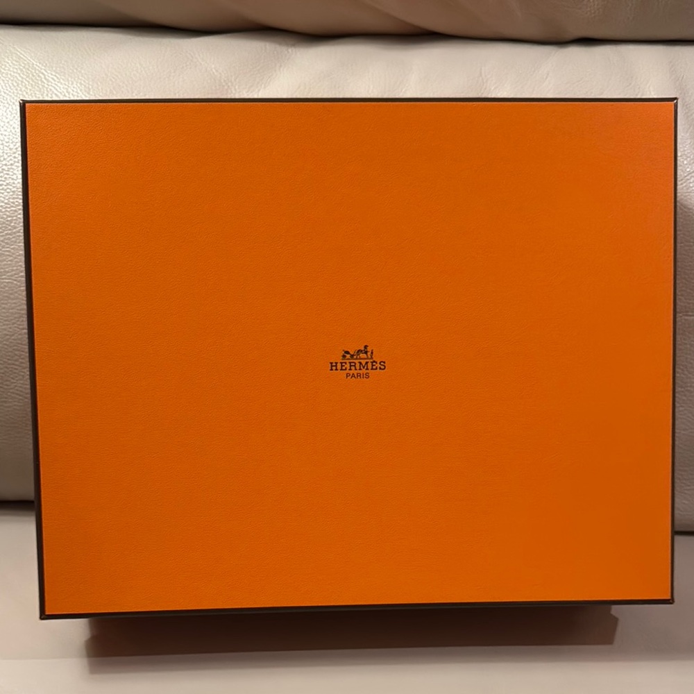 Hermes box